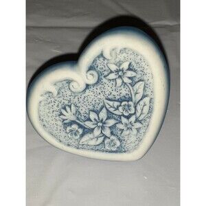 Retro New In Box - Set of 6 - Poly Drawer Pulls Blue Hearts - Art Deco Retro